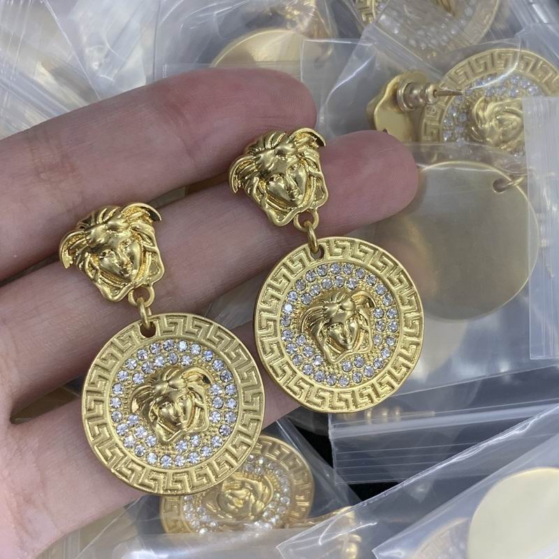 Versace earring 05lyx42
